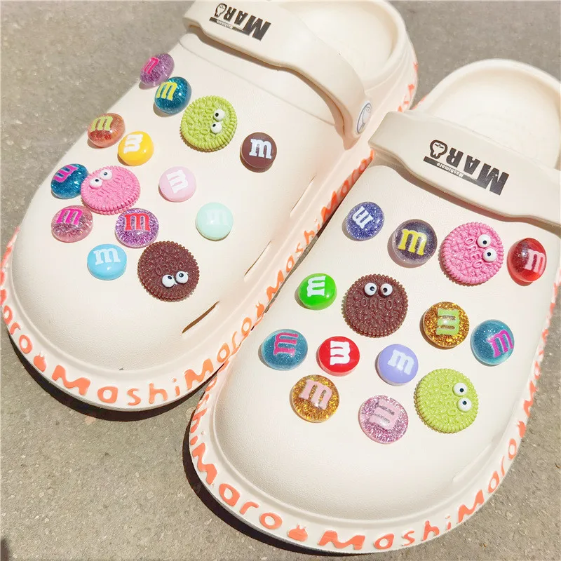 

26pc Colorful Resin Shoe Charms Cute Cartoon Biscuit Letter M Shoe Buckle Shoe Decoration For Kids Girls Party X-mas Gift