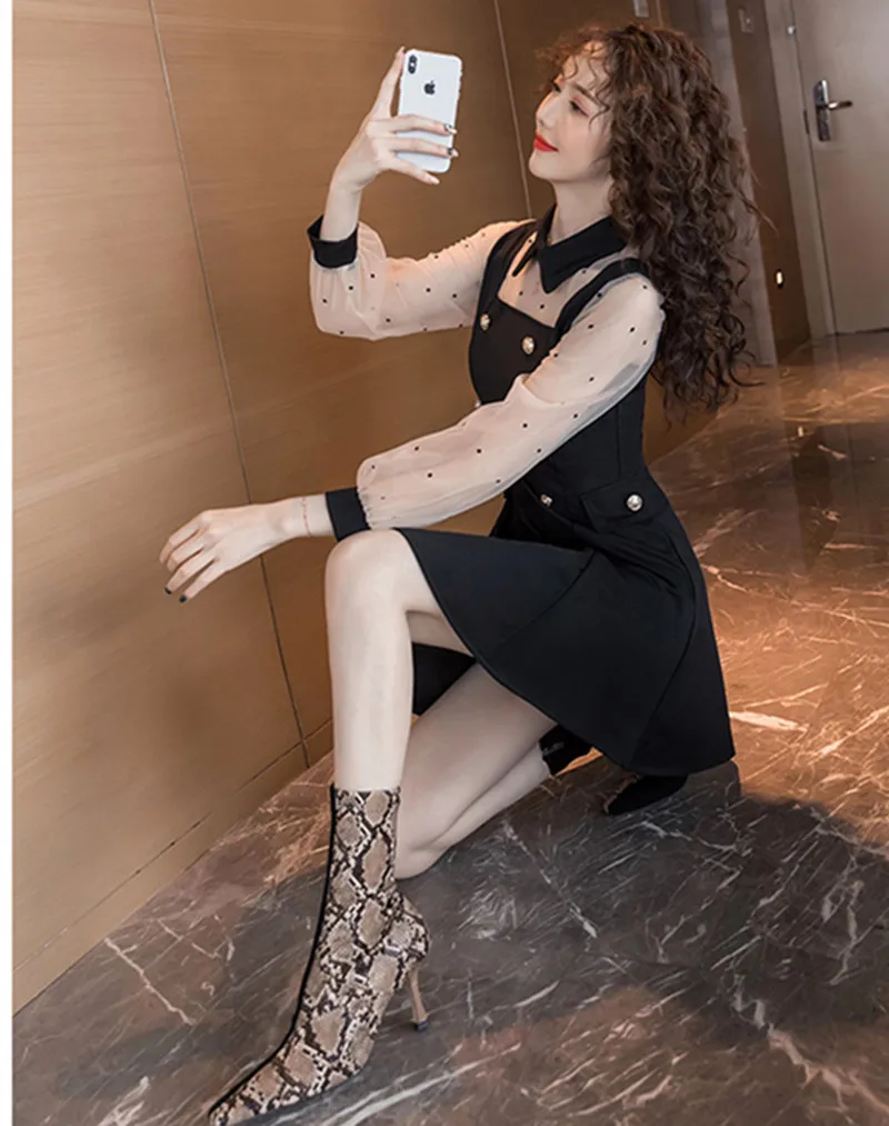 

2021 spring and summer new dress Korean lapel French retro Hepburn little black dress mesh stitching slim slimming dress ins hot