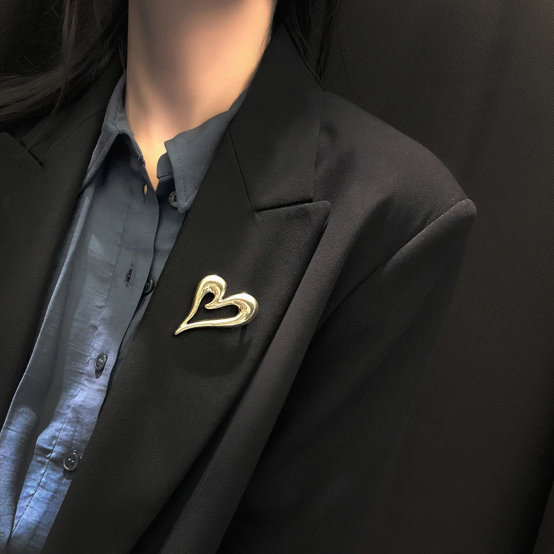 Французский стиль металлические полые броши для мужчин и женщин унисекс