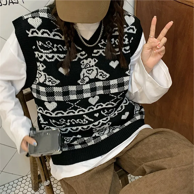 

Knitted Bear Sweater Vest Loose Fitted Cute Cartoon Jumper Vest Top V Neck Sleeveless Spring Autumn Fall