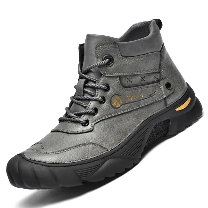 

Men Leather Boots Warm Plush Men Snow Boots Waterproof Outdoor Sneakers Men's Ankle Boots Plus Size Winter Shoes Durable Outsole