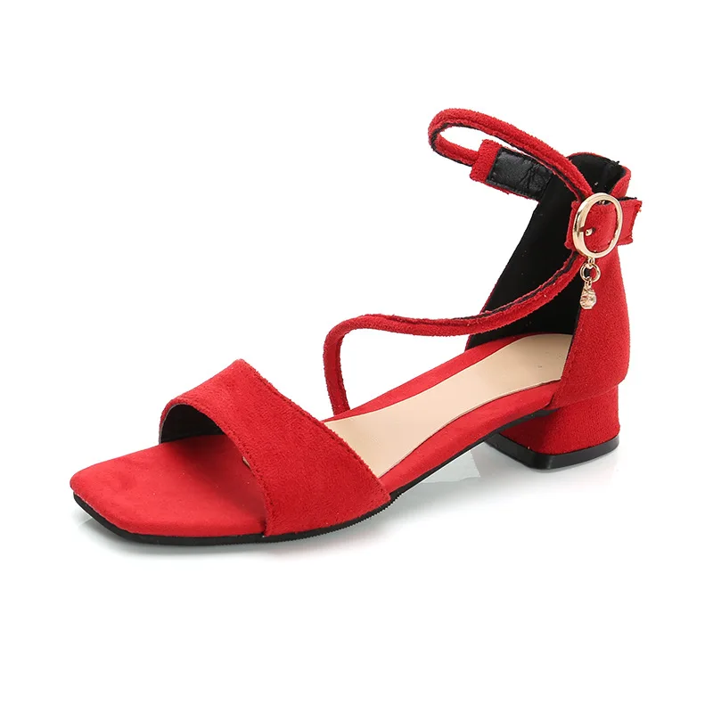 Летние сандалии для девочек детская обувь танцевальная на коротких каблуках