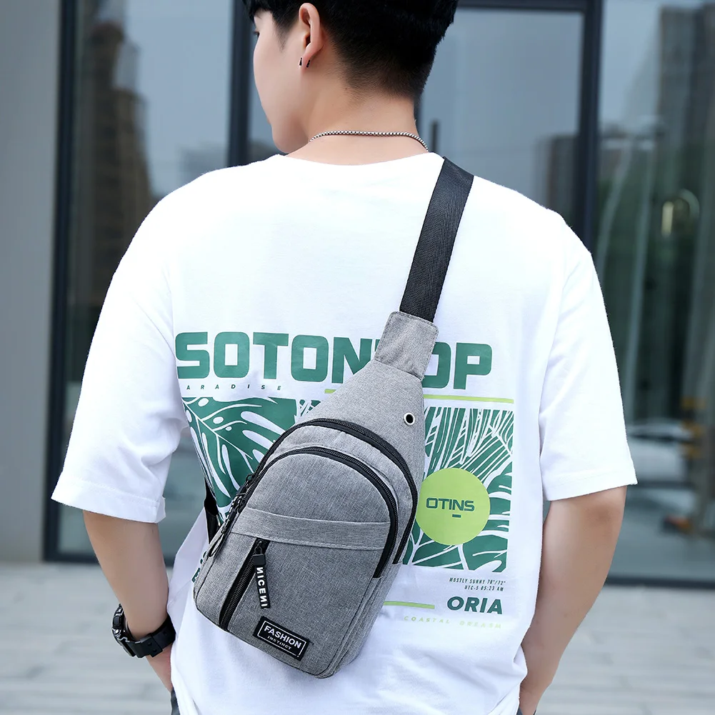 

Fashion Solid Color Chest Bags Men Sports Shoulder Bag with Earphone Hole
