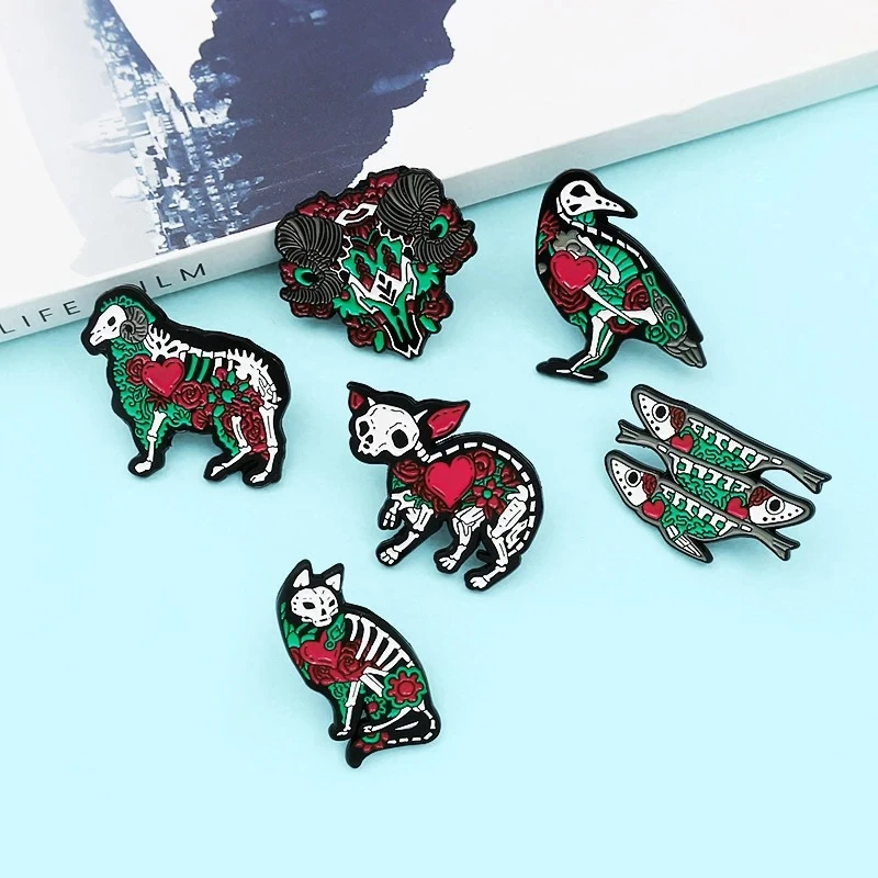 

1PC Rose Flowers Skeleton Enamel Pins Cat Dog Crow Sheep Cow Brooches Punk Skull Animal Series Badge Brooch Lapel Jewelry Gift