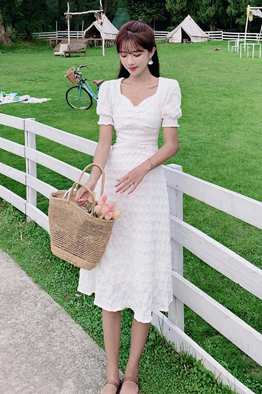 

COIGARSAM Cute Women dress New Summer French Style Puff Sleeve Dresses Brief Paragraph Long 3591
