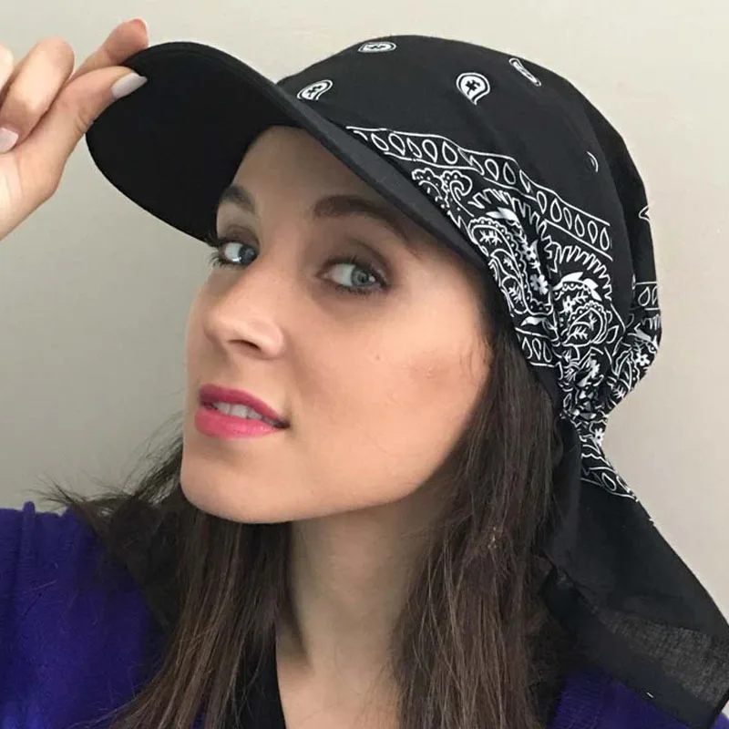 Модный женский шарф с козырьком и принтом теплая шапка буквенным унисекс