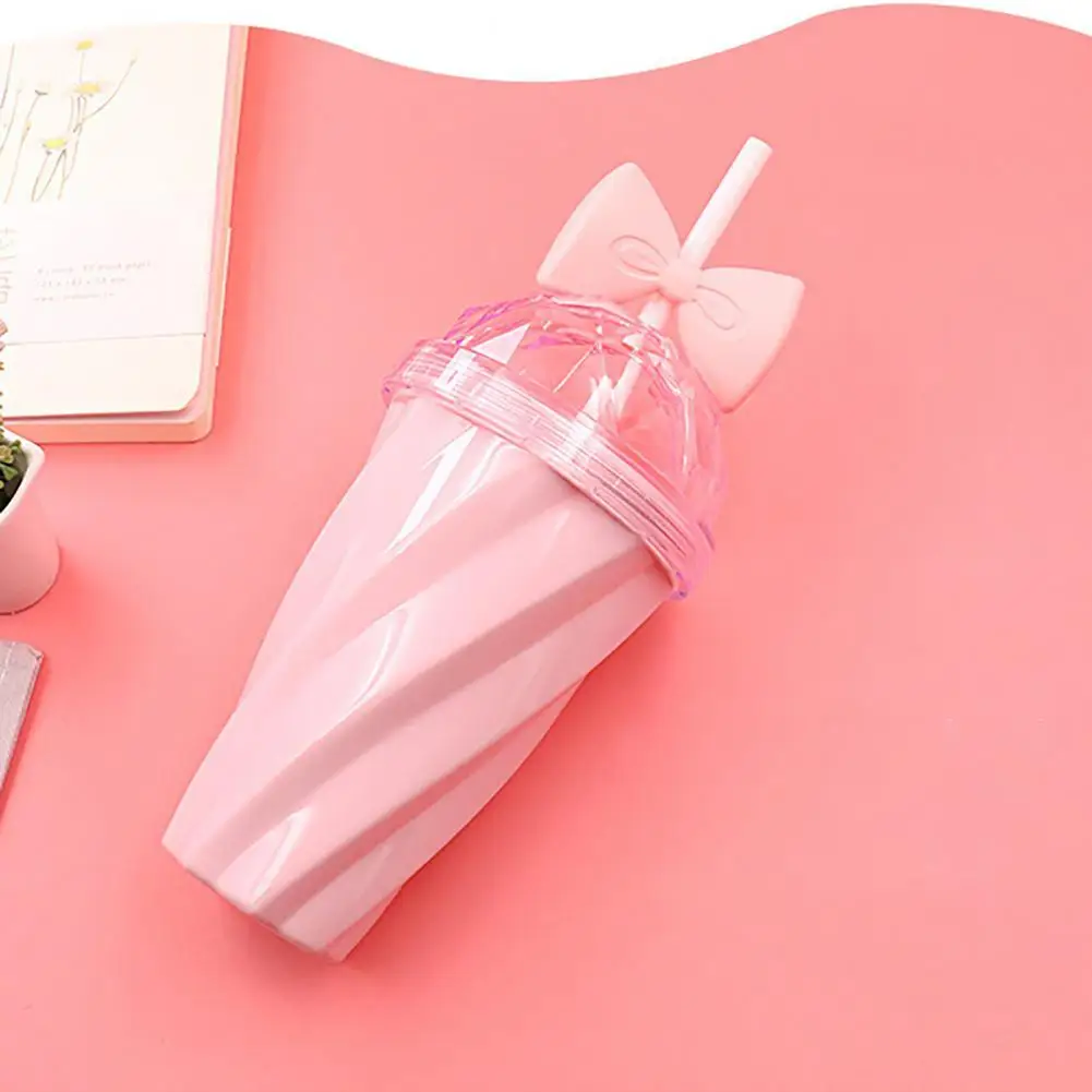 

PS Convenient Wear-resistant Twist Pattern Straw Water Bottle Long Lasting Water Straw Cup Durable for Women