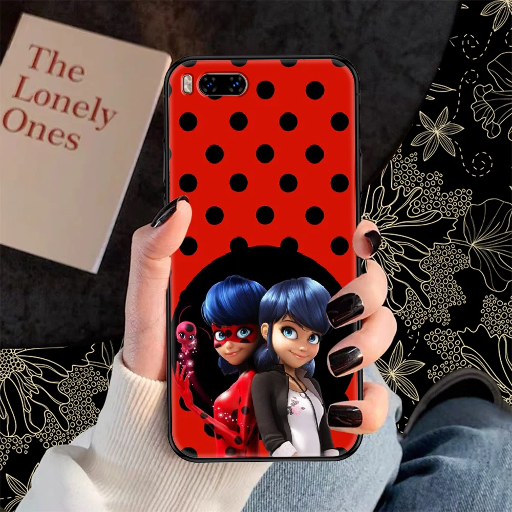 

Ladys cute bugs Girl Phone case For Xiaomi Mi Max Note 3 A2 A3 8 9 9T 10 Lite Pro Ultra black fashion waterproof tpu cell cover