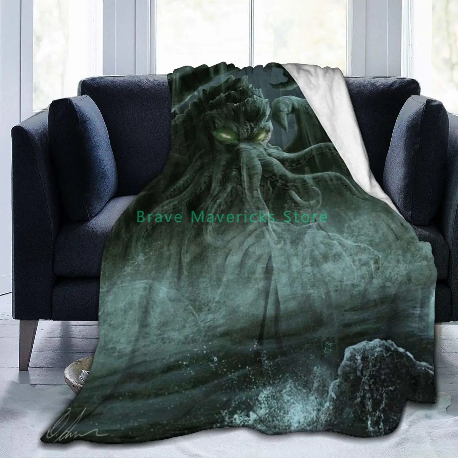 

Adult Cthulhu Monster Fantasy Art Throw Blanket Fashion Plush Throw Blankets All Season Ultra-Soft Micro Fleece Blanket Gifts