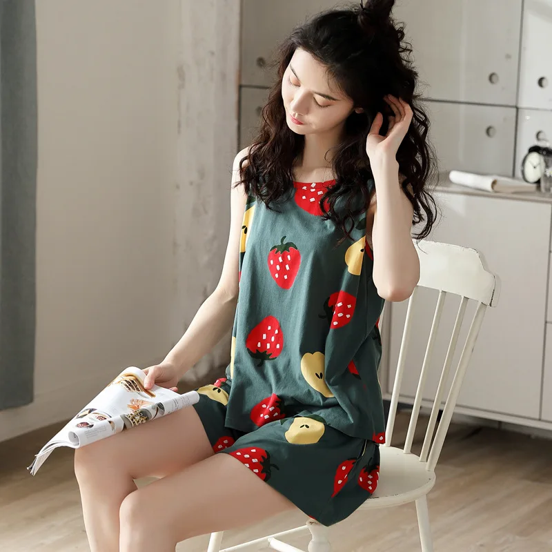 

Пижама для девочек Летняя Клубничная тонкая свежая Студенческая майка без рукавов шорты хлопковая Домашняя одежда костюм из двух предмето...