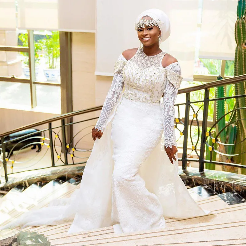 

Stylish Off the Long Sleeve Mermaid Wedding Dresses with Detachable Train Jewel Neck Crystal Lace Bridal Gown vestidos de novia