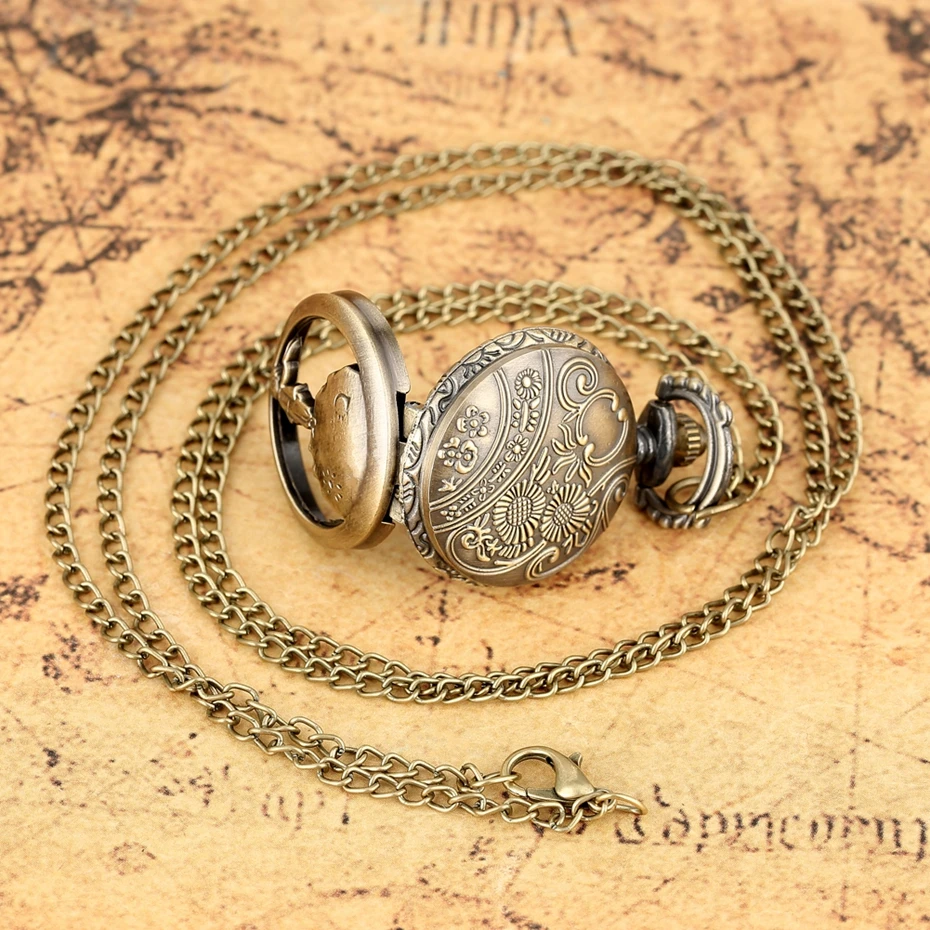 

Vintage Bronze Hollow Classic The Little Prince Movie Planet Blue Bronze Vintage Quartz Pocket FOB Watch Popular Gifts for Boys