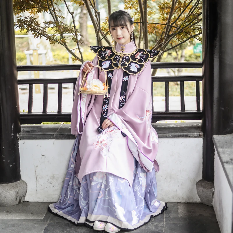 

Оригинальное платье большого размера, оригинальное платье ханьфу династии Мин, с вышивкой, с облаками на плечах, традиционная китайская оде...