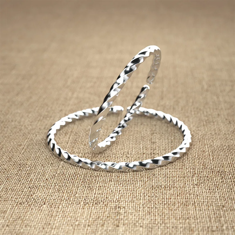 

1pc Nose Ring Septum Piercing Set Lip Rings Hoop Earring Cartilage Tragus Helix Stud Stainless Steel Body Jewelry for Women 20G