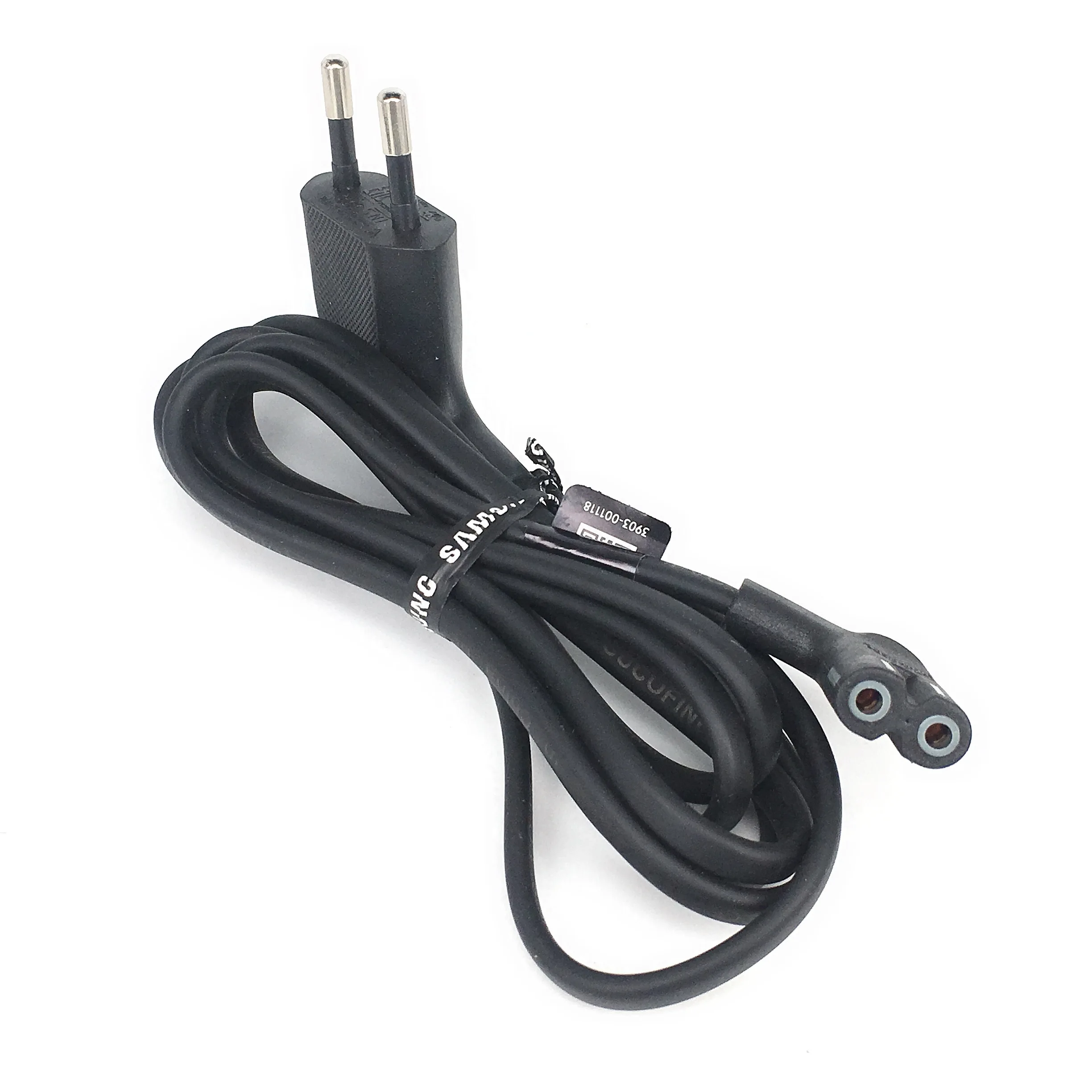 2-контактный штекер Европейского кабеля шнур питания под прямым углом для IEC C7