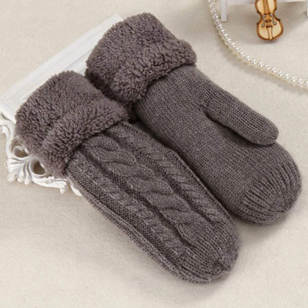 

Fashion Mittens Women Warm Winter knitted Cashmere Twisted warm gloves
