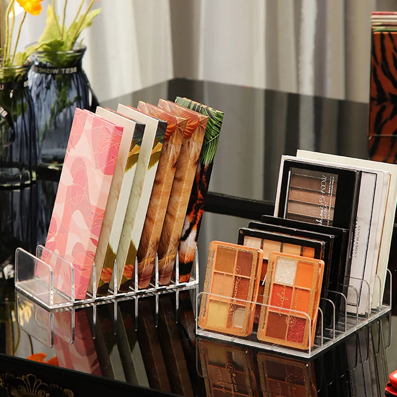 

7-Grid Plastic Makeup Blush Cosmetics Storage Shelf Desktop Multi-Cell Display Box Eye Shadow Tray Box Makeup Table Organizer