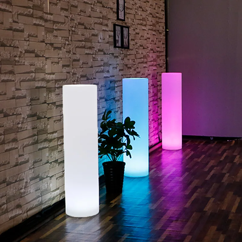 Дистанционное управление IP54 Водонепроницаемый наружный столбик лампа Вилла