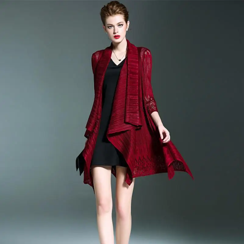 Женский плиссированный кардиган Классическое однотонное пальто в европейском