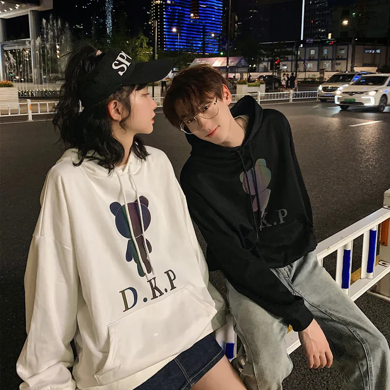 

Bear Hooded Sweatshirt For Men And Women Loose Trend Laser Reflective Printing Fall 2020 Lovers Hoodie Em*