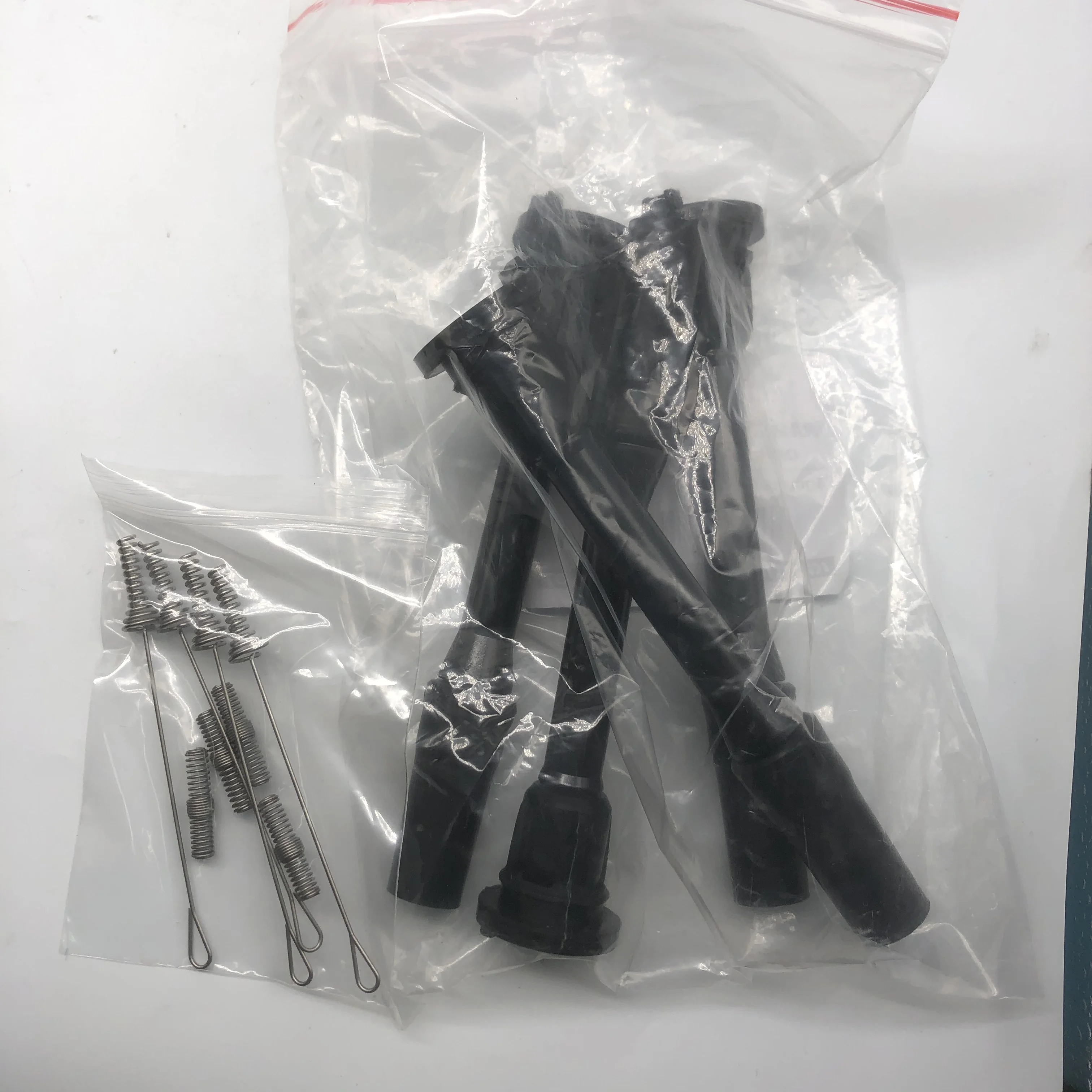 4 шт. катушка зажигания Md362913 резиновые ботинки с пружиной R26026 для Mitsubishi Carisma Galant