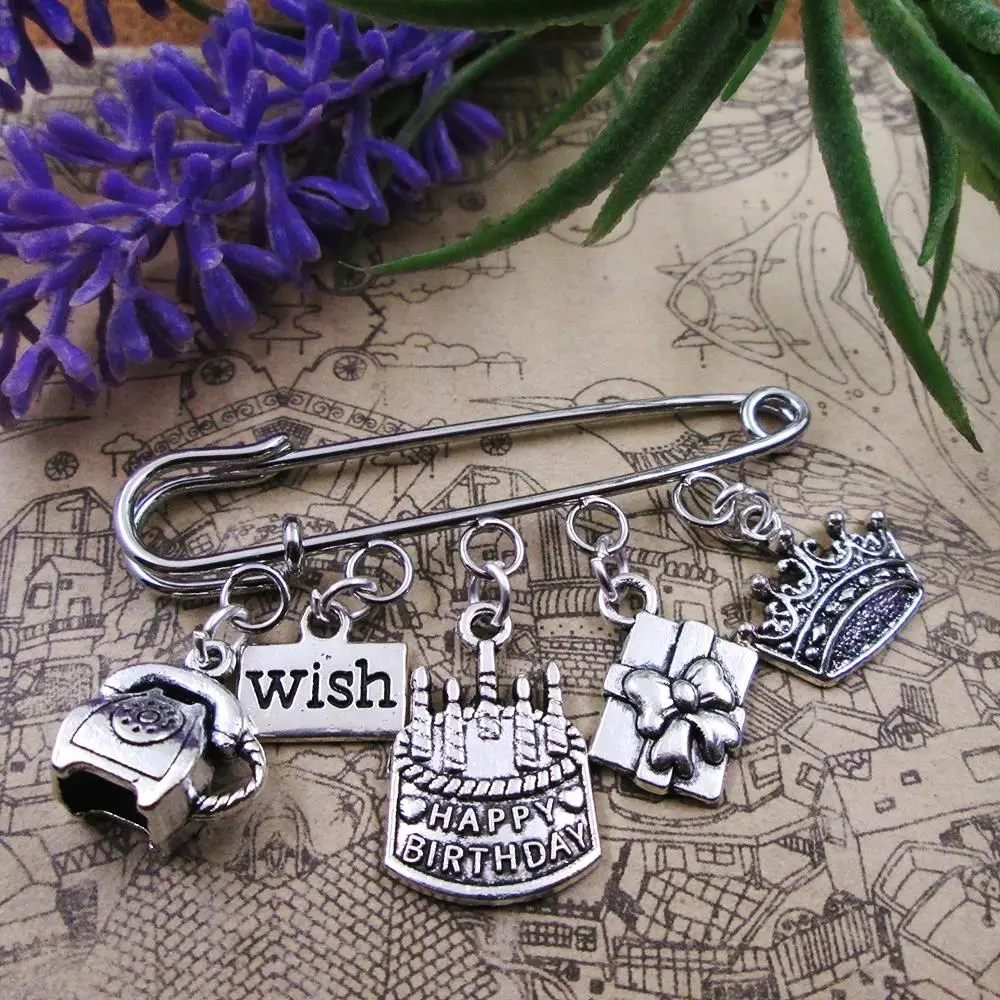 День рождения Днем Рождения королева вечеринки амулет брошь с серебряным