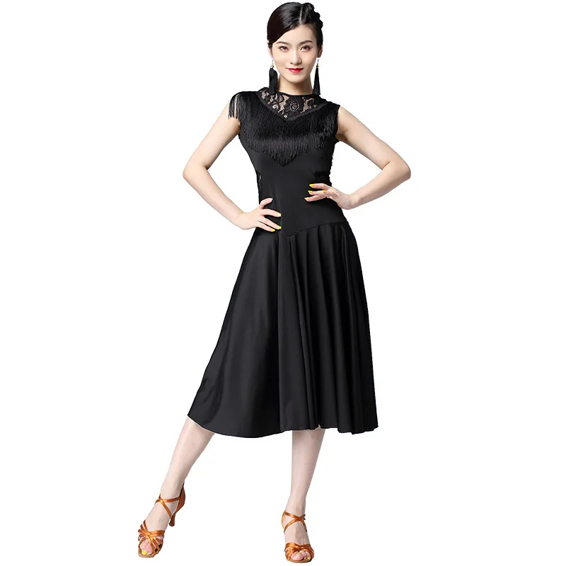 

New Fashion Sexy Girl 2020 Plus Size Women Moder Dance Wear Salsa Samba Dresses Half Sleeves Floral Lace Girls Latin Dance Dress