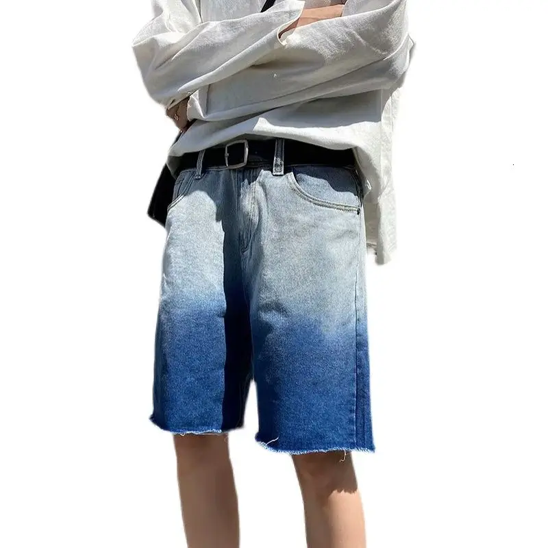

Summer Gradient Denim Shorts Men Fashion Retro Denim Shorts Men Streetwear Korean Loss Hip-Hop Straight Denim Shorts Man