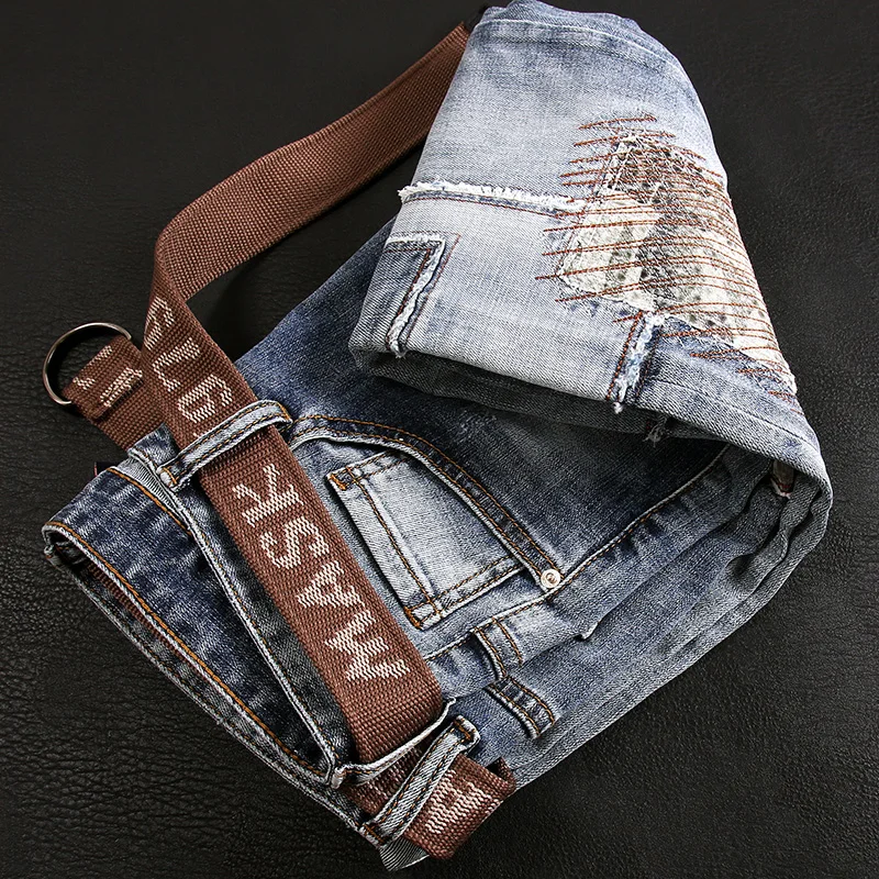 European American Street Fashion Men Jeans Retro Light Blue Elastic Slim Ripped Jeans Men Spliced Patch Designer Hip Hop Pants
