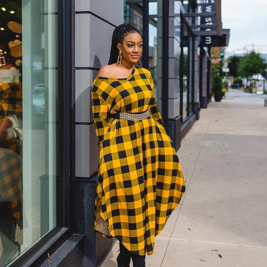 

2022 African Women Yellow Plaid Crew Neck Cotton Mid Length Shirt Dress