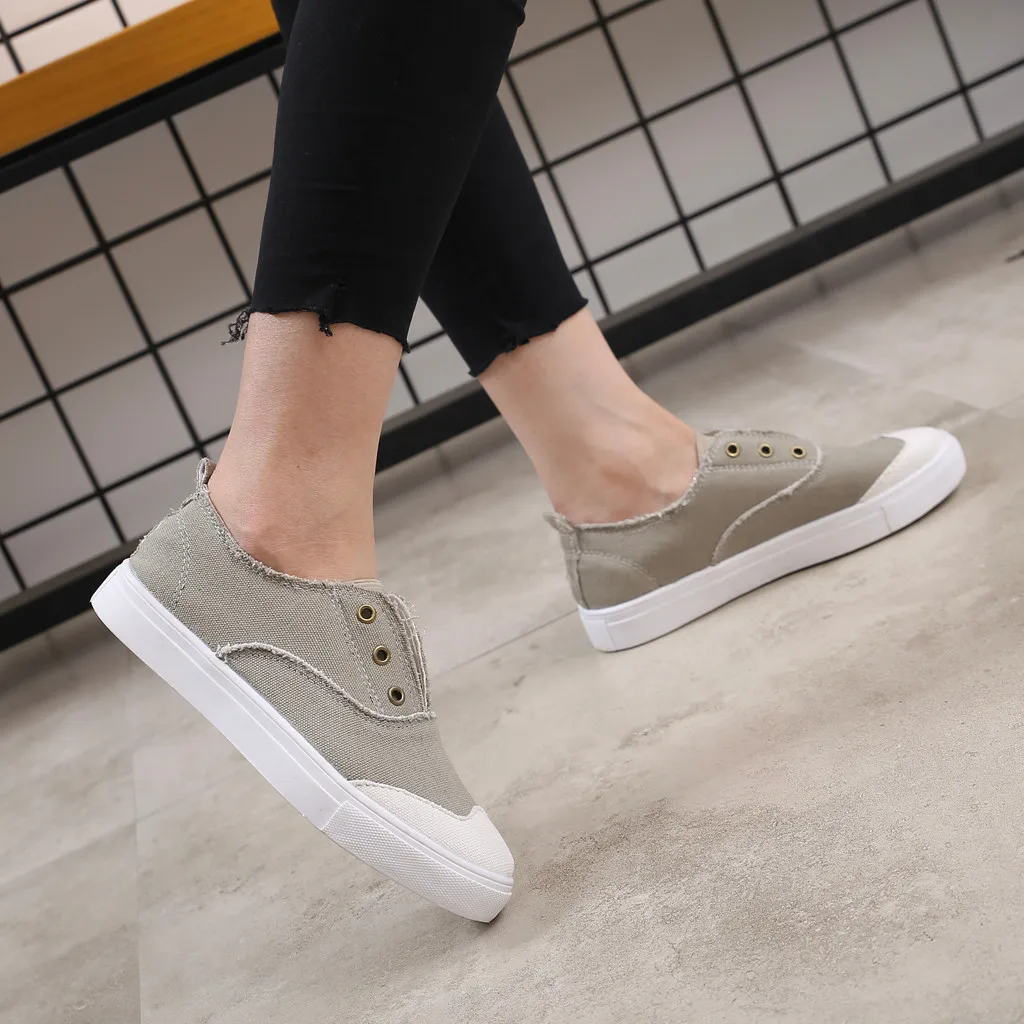 Женские кроссовки без застежки Цвет синий белый Нескользящие лоферы на плоской