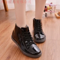 fashion new arrival sewing waterproof flat with shoes woman rain woman water rubber ankle boots cross tied botas 2021