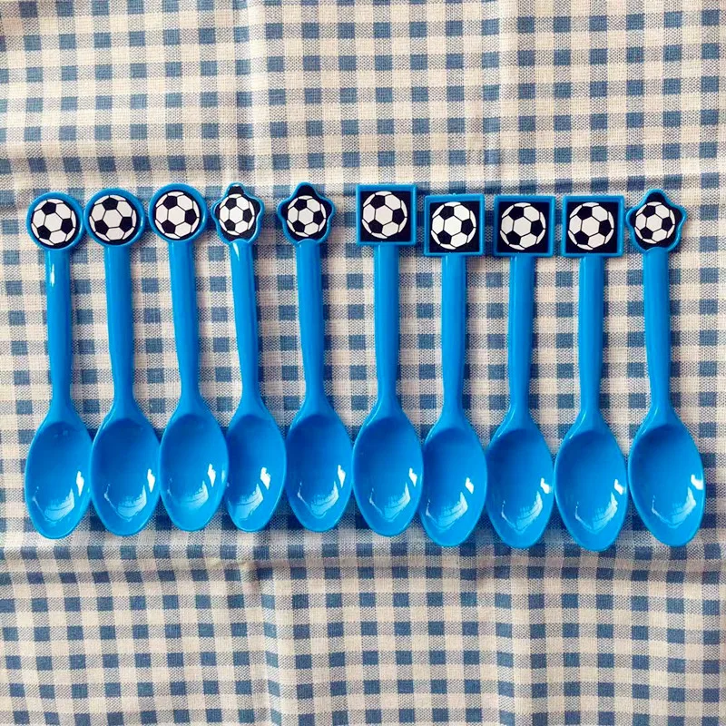 10pcs spoons Футбол посуда наборы Вечерние торжества детское украшение принадлежности салфетки флаги скатерть чашка бумажная тарелка день рождения - Цвет: 10pcs spoons