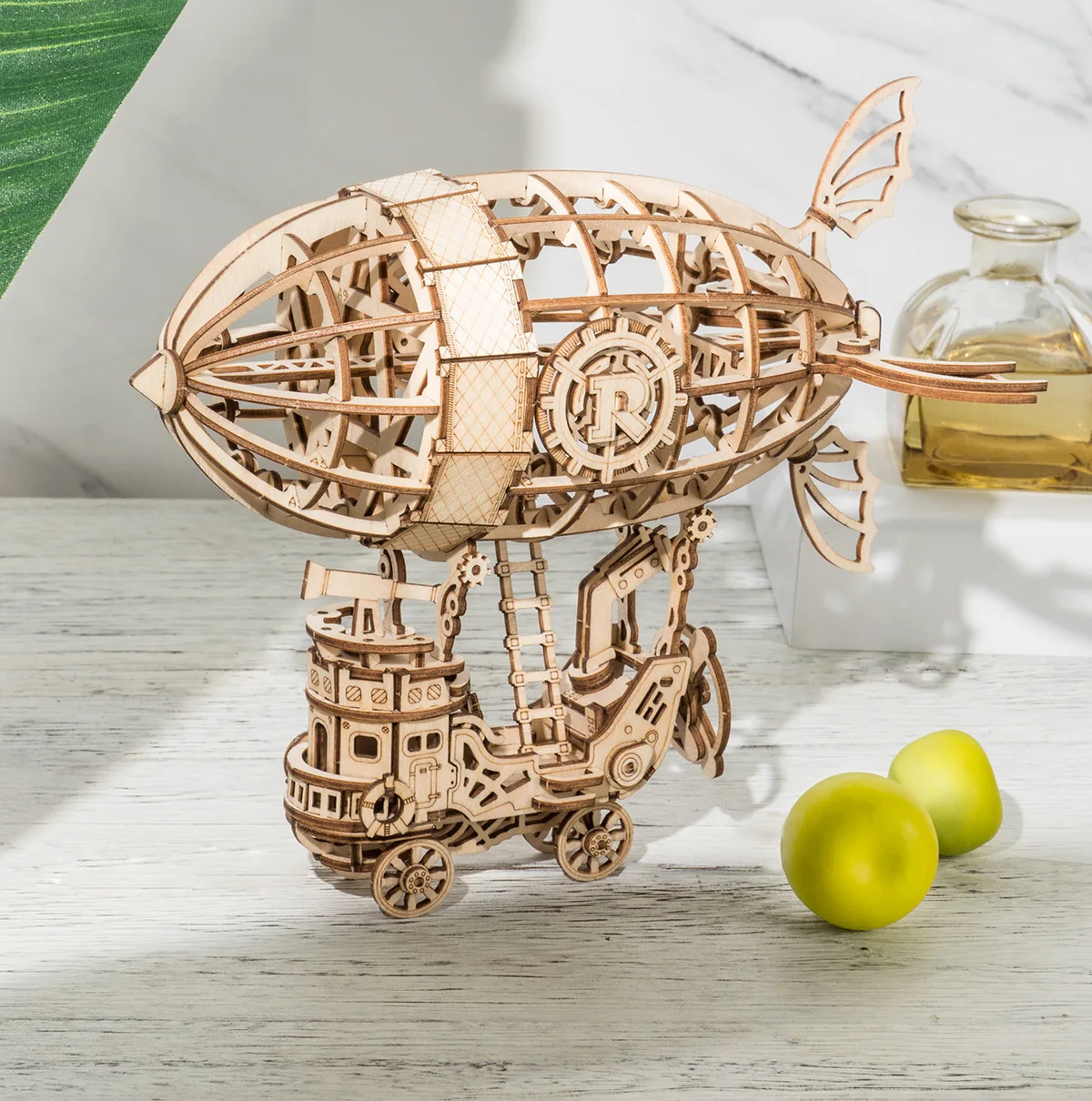 

3D Model Dream Pumpkin Car Handmade DIY Home Model Presents Children's Gifts Living Room Decoration