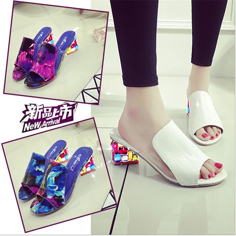 

2019 Crystal High Heel Woman Shoes Peep Toe Rhinestone Slippers Flip Flops Woman Square Heel Sandals Lady Sexy Slippers Footwear
