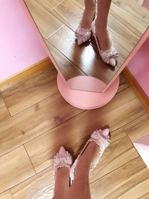 

INS light pink pointed toe shoes light mouth women's single shoes mid heel 2021 spring single shoes