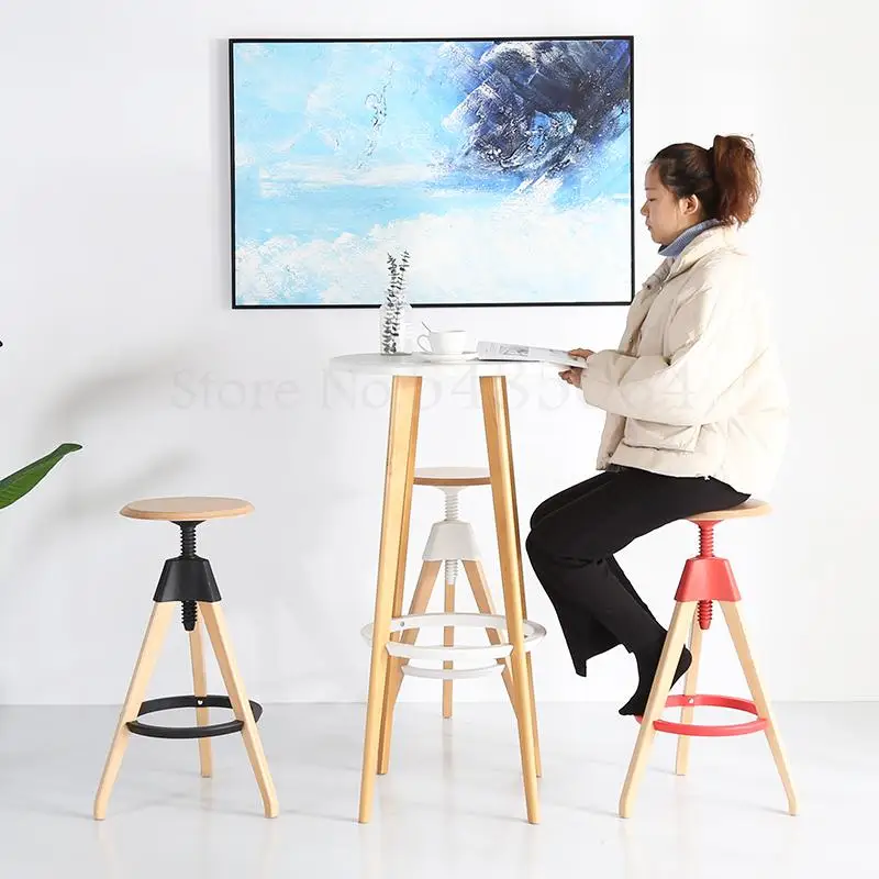 Современный минималистичный круглый вращающийся подъемник из массива дерева в