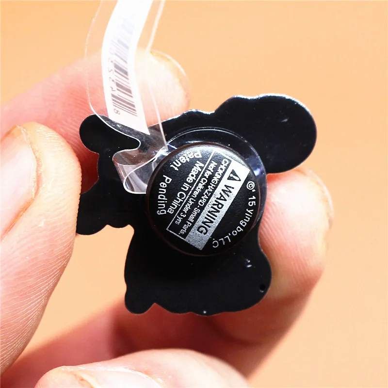 1pcs Cute Pink Roller Skates Motorcycle Shoes Decoration Accessories Jibz for Croc Charms for Shoes Bracelets Kids Gifts U151