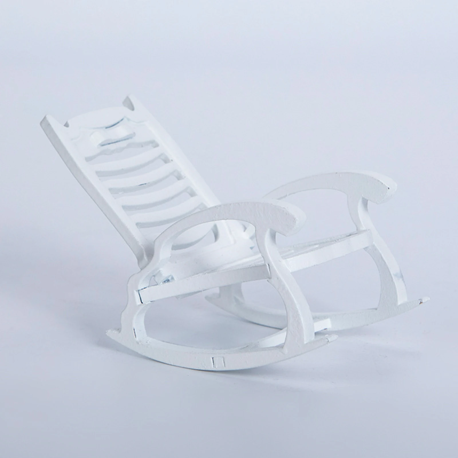 

Деревянное кресло-качалка в масштабе 1:12, миниатюрная мебель для кукольного домика, игрушки