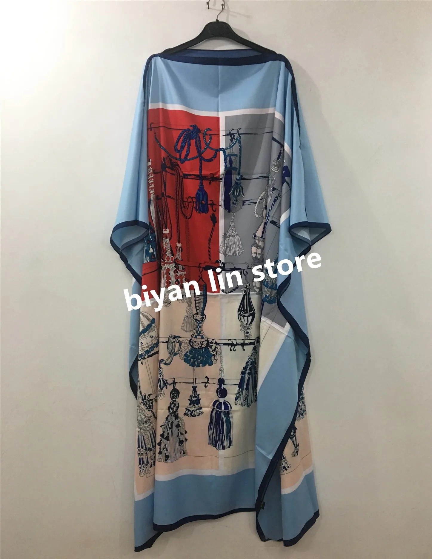 Длина платья: 130 см обхват груди: новинка 2018 модные платья с принтом Bazin женские