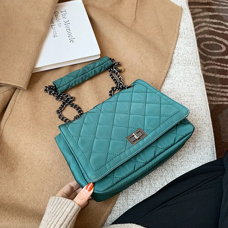 

Lingge Chain Small Bag Female2021autumn and Winter New Wave Fashion Ladies Simple Messenger Bag Single Shoulder Small Square Bag