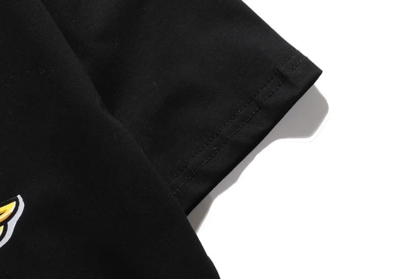 

2021 Fashion New Style High Street Wind Comfortable T-shirt Leisure Mercerized Cotton Black and White 3 D Printing The Skeleton