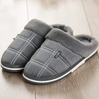 Мужские зимние тапочки больших размеров 45-50 ТПР, модные теплые меховые тапочки в мелкую клетку для мужчин, короткая плюшевая домашняя обувь для мужчин, горячая распродажа