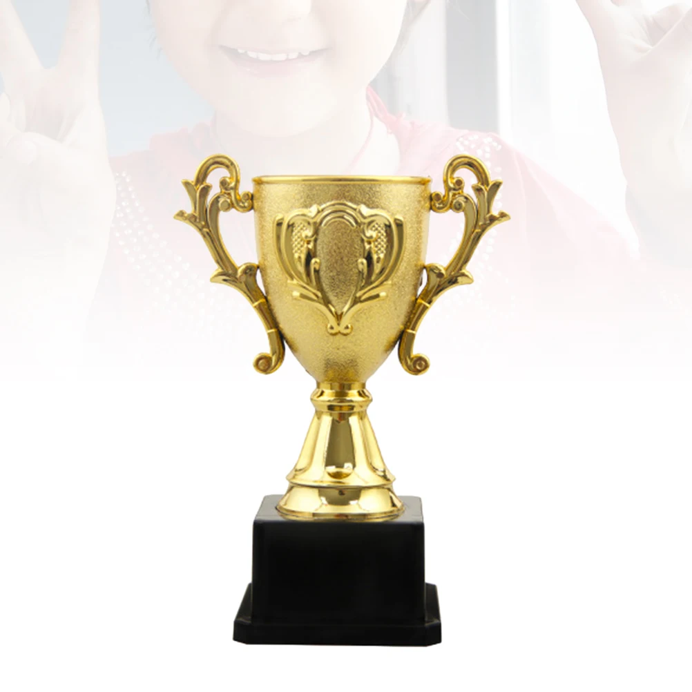 Мини трофей 18 см шикарный пластиковый прочный для образовательных соревнований