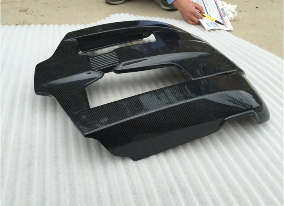 Стильная крышка для автомобильного двигателя из углеродного волокна капот