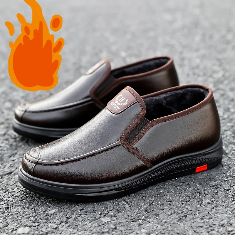 Сезон осень-зима; популярная кожаная обувь для мужчин; zapatos hombre; кроссовки; повседневная обувь; обувь из натуральной кожи; Мужская обувь; piergitar - Цвет: M701 brown