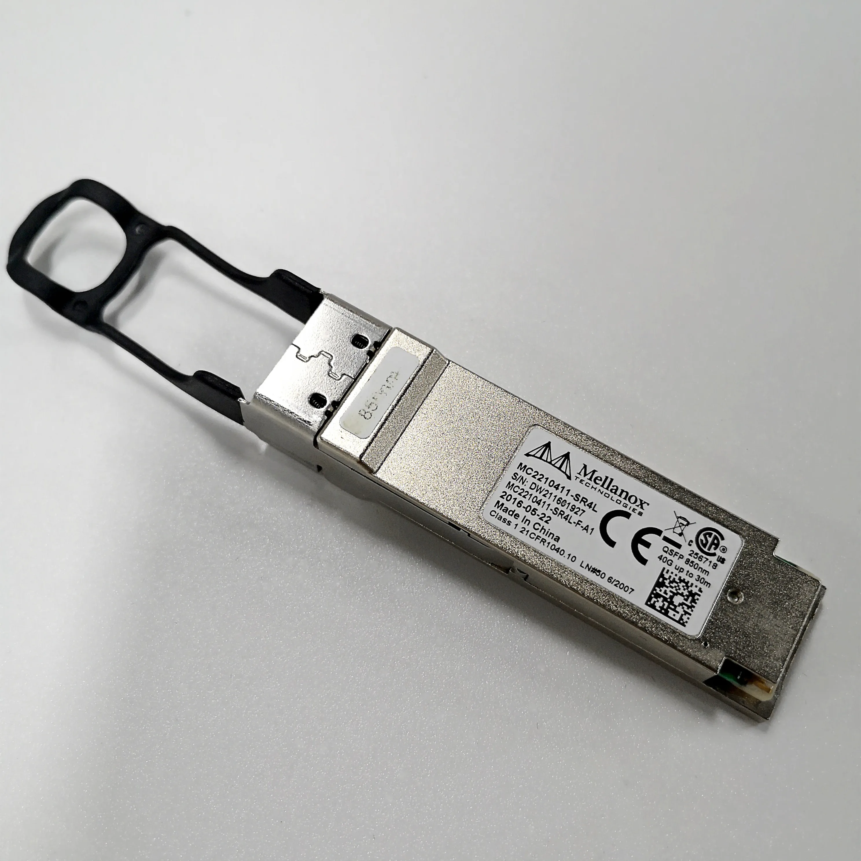 

Mellanox Compatible MC2210411-SR4E 40GBASE-SR4E QSFP+ 40G 850nm 300m DOM MTP/MPO MMF Optical Transceiver Module