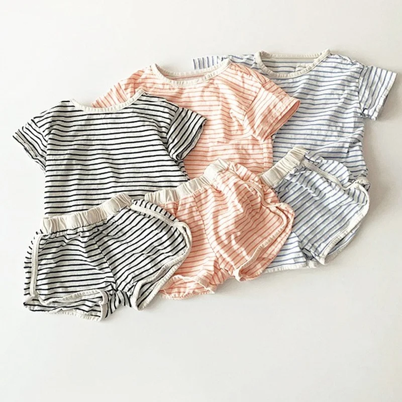 

Korean style unisex children outfits sets summer boys and girls striped loose short sleeve T shirts and shorts 2pcs suit