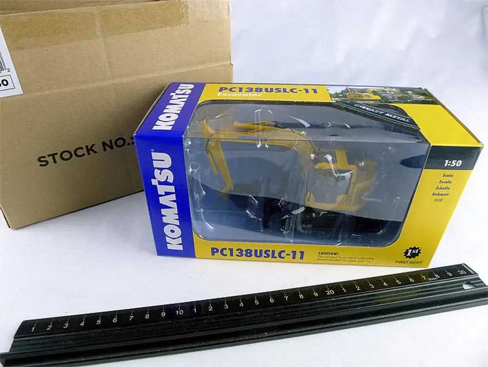 Первая передача 1/50 KOMATSU PC138USLC-11 компактный экскаватор литья под давлением Модель
