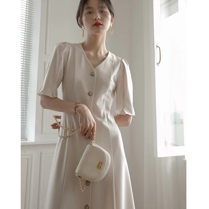 

Старинное миди женское платье в ретро стиле, с буффами на рукавах с v-образным вырезом платья для женщин 2021 Лето однобортное в Корейском стил...